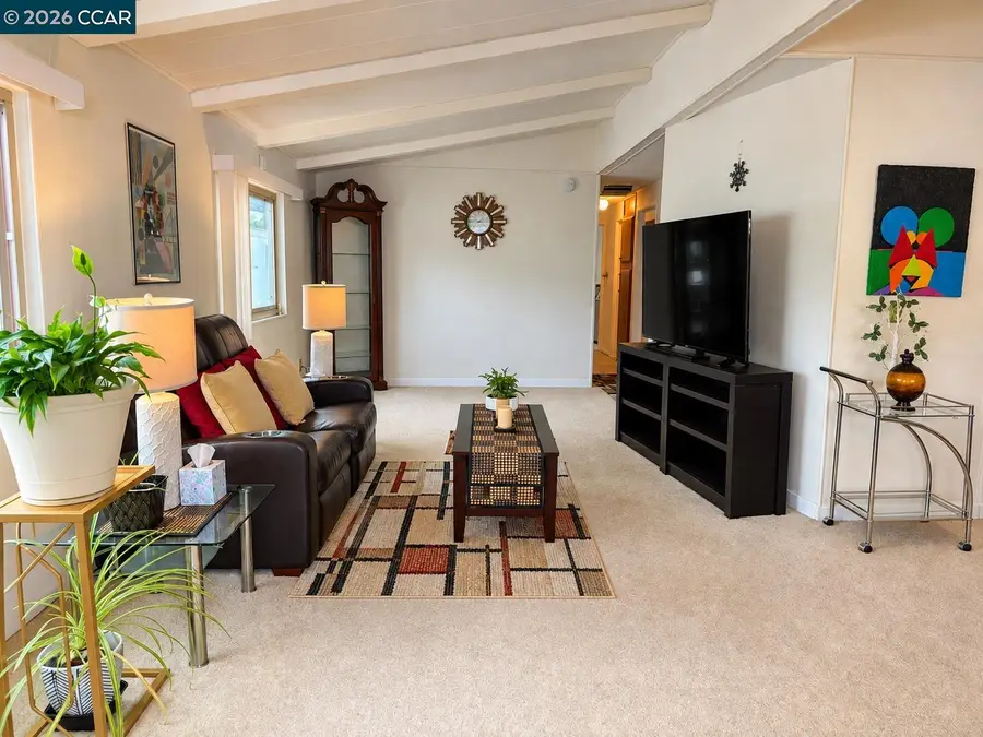 121 Leanne Ln, Concord, CA 94518 - #3