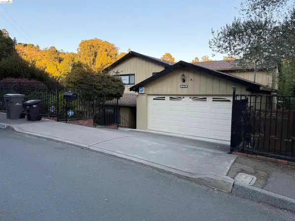4756 Sequoyah Rd, Oakland, CA 94605