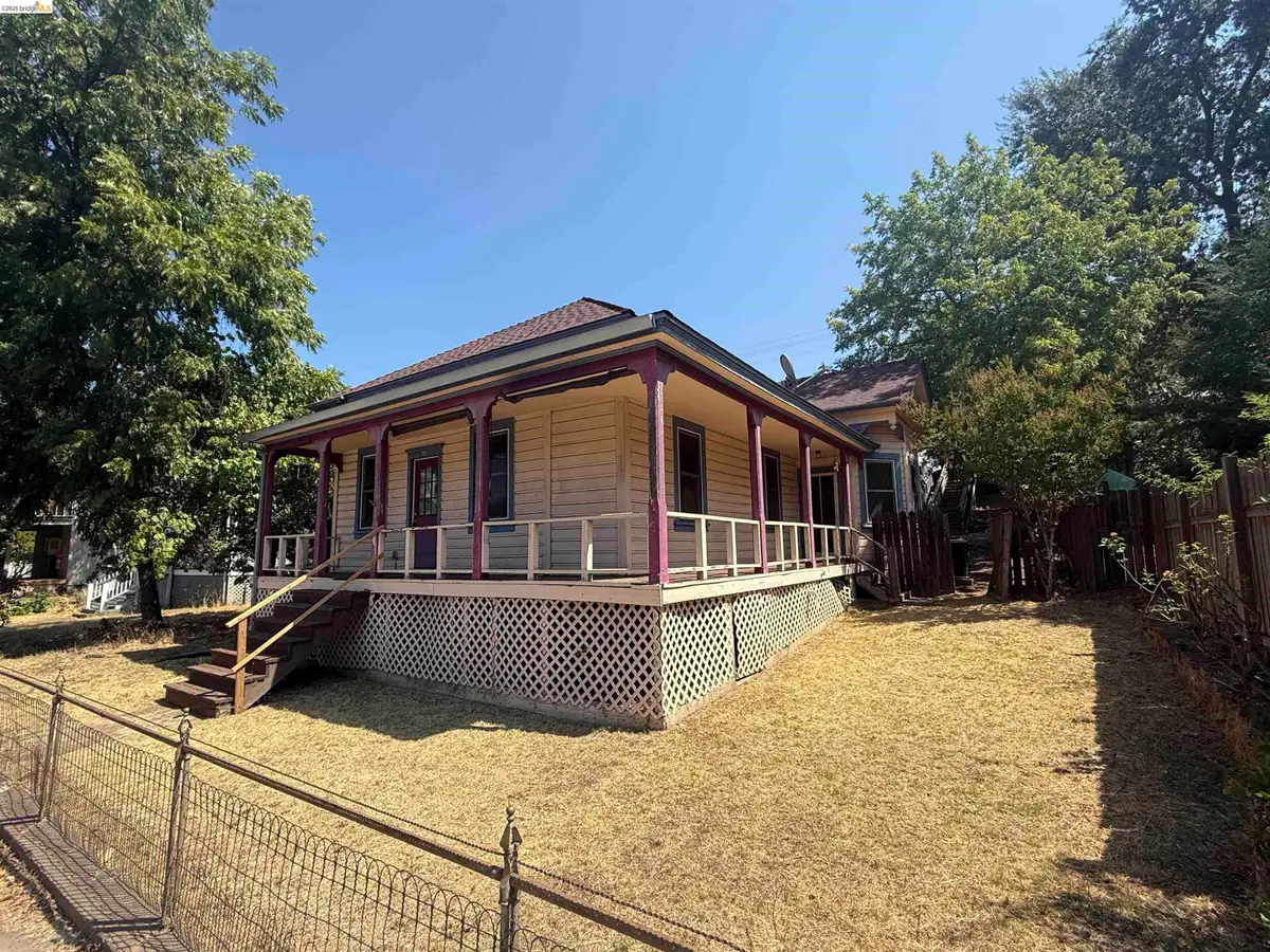 211 N Washington St, Sonora, CA 95370 - #1