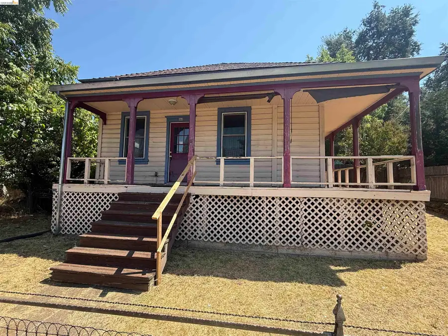 211 N Washington St, Sonora, CA 95370 - #2