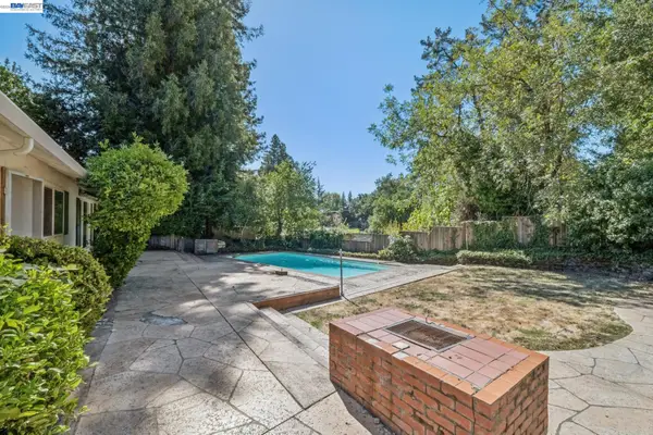 1110 Sierra Vista Way, Lafayette, CA 94549