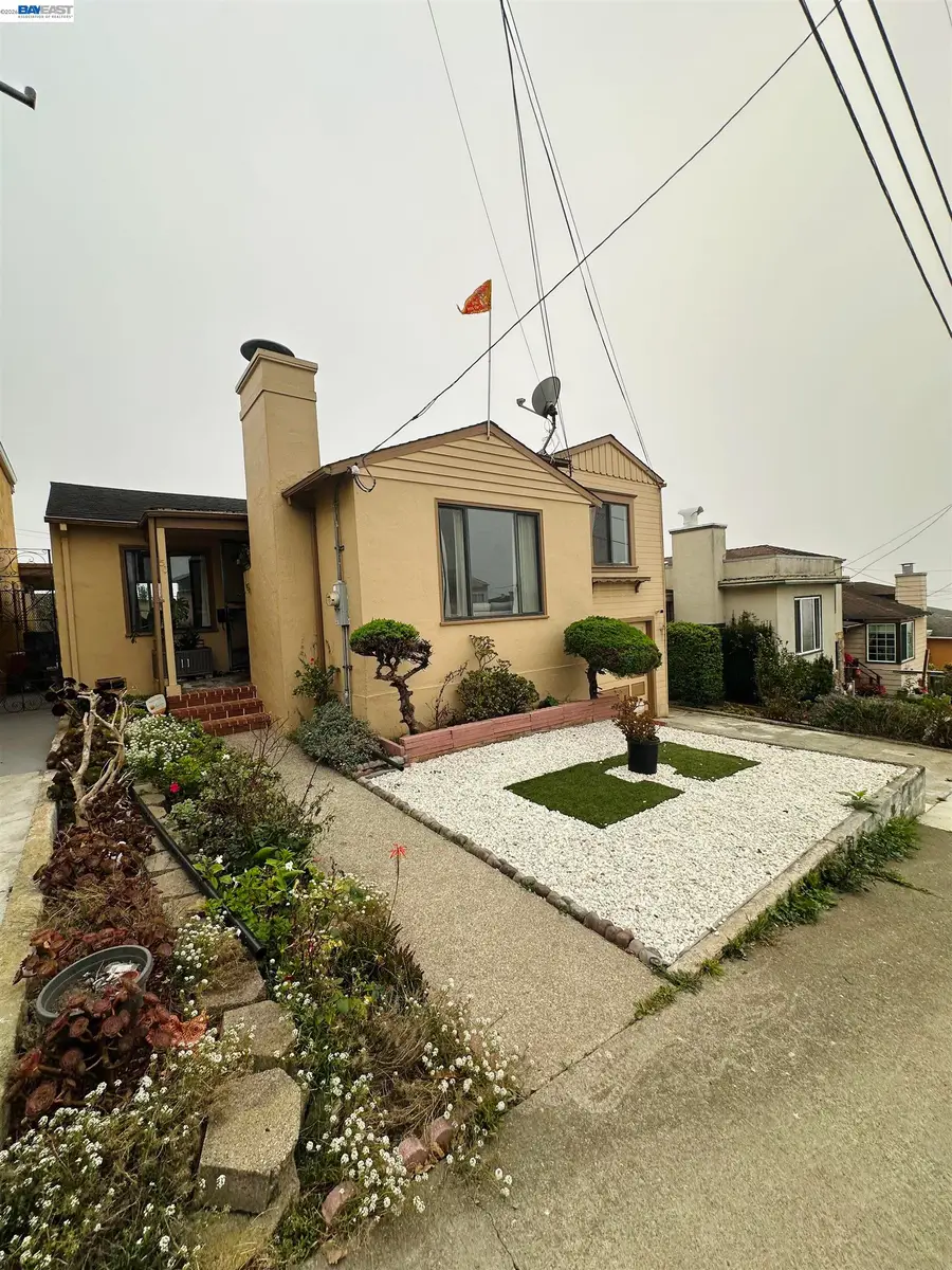 50 Tallwood Dr, Daly City, CA 94014 - #3