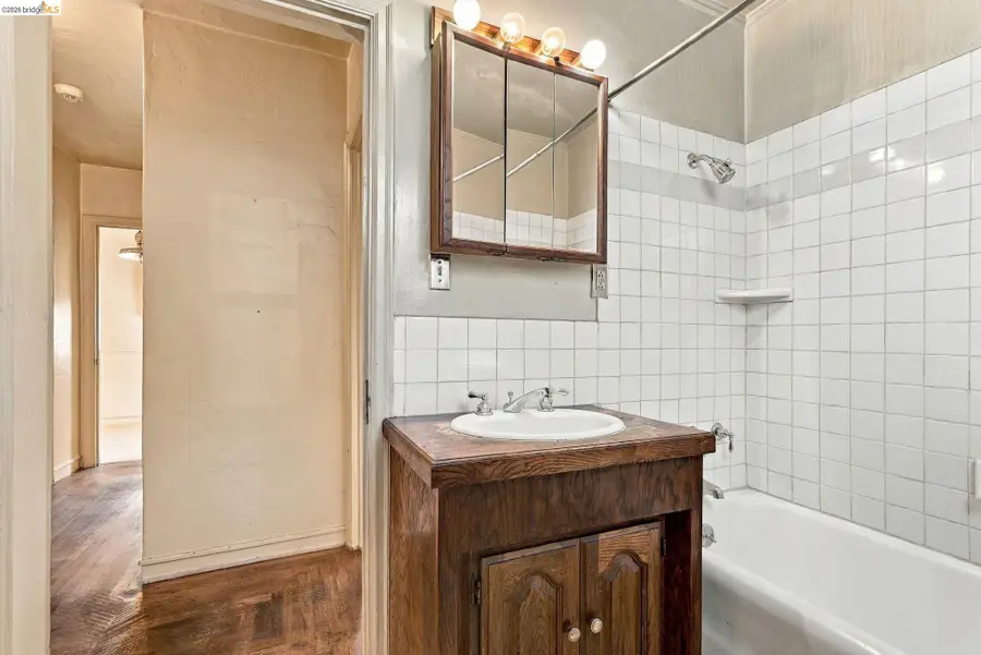 2901 Sheffield Ave, Oakland, CA 94602 - #3