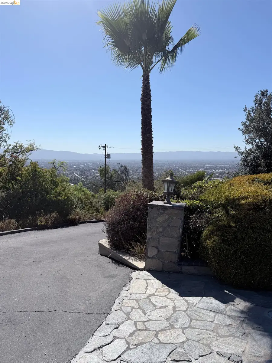 15790 E Alta Vista Way, San Jose, CA 95127 - #2