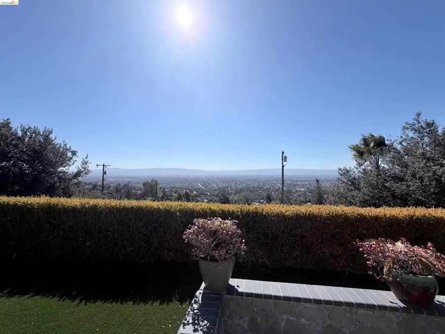 15790 E Alta Vista Way, San Jose, CA 95127 - #3