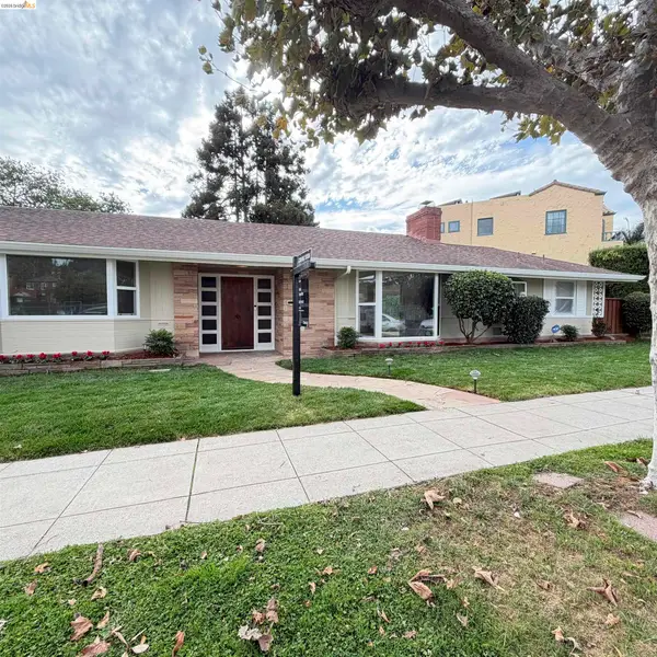 1120 Hubert Rd, Oakland, CA 94610