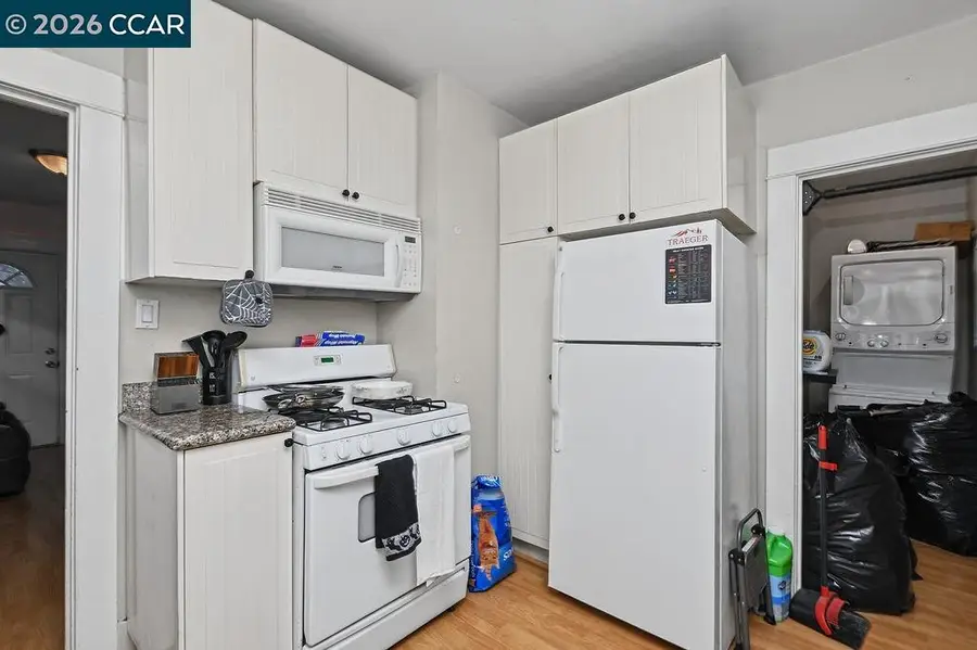 824- 828 Richardson Street #824-828, Martinez, CA 94553 - #3