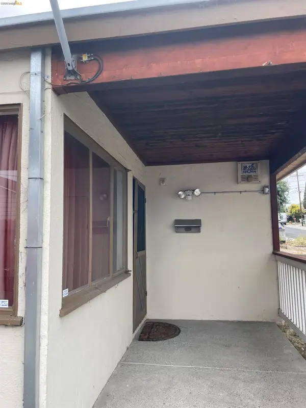367 Sheryl Dr, San Pablo, CA 94806