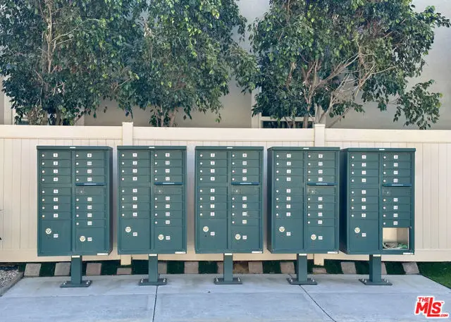 16080 Columbus Lane, North Hills, CA 91343 - Image #3