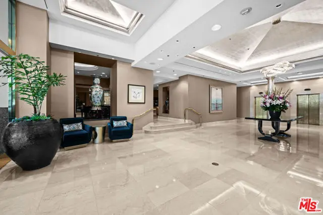 10724 Wilshire Boulevard #703, Los Angeles, CA 90024 - Image #2