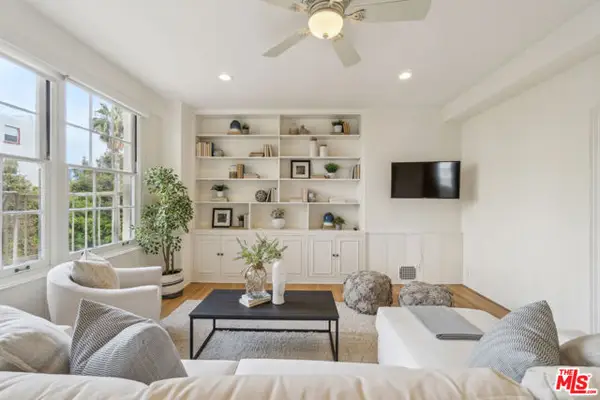 855 S Serrano Avenue #43A, Los Angeles, CA 90005