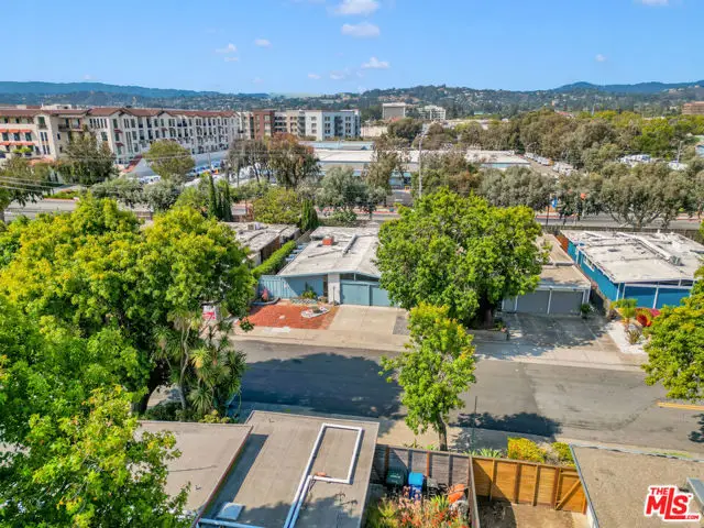 1622 Eleanor Drive, San Mateo, CA 94402 - Image #3