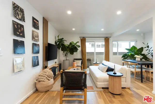 536 N Orlando Avenue #7, West Hollywood, CA 90048 - Image #3