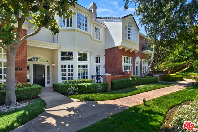 2431 Swanfield Court, Thousand Oaks, CA 91361 - Image #2