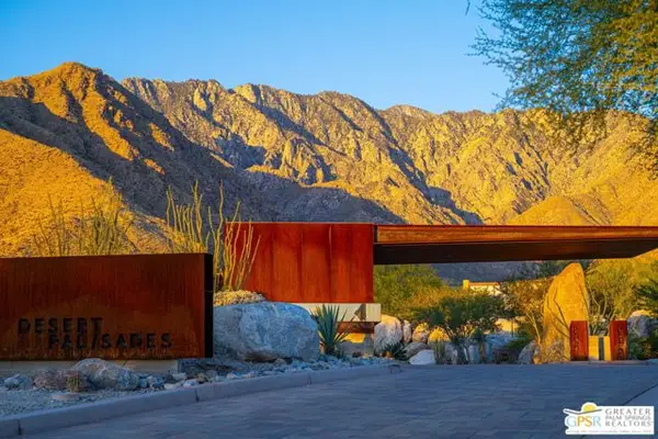 2458 City View, Palm Springs, CA 92262