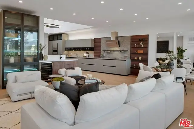 2354 Riverside Drive, Los Angeles, CA 90039 - Image #2