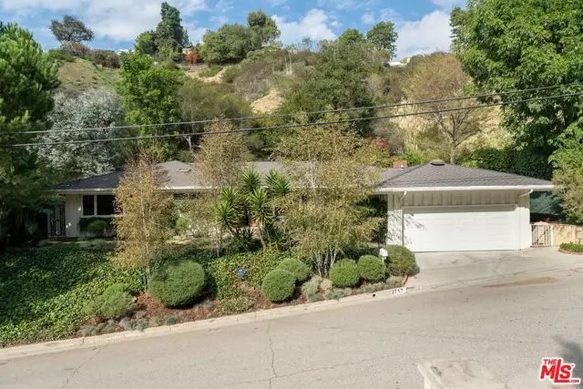 2717 Ellison Drive, Beverly Hills, CA 90210 - Image #3