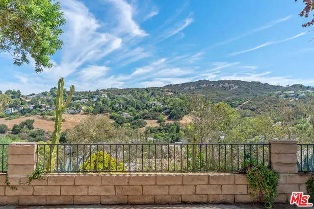 23777 Mulholland Highway #70, Calabasas, CA 91302 - Image #2