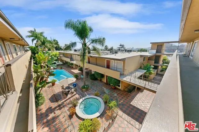 970 Palm Avenue #301, West Hollywood, CA 90069 - Image #1