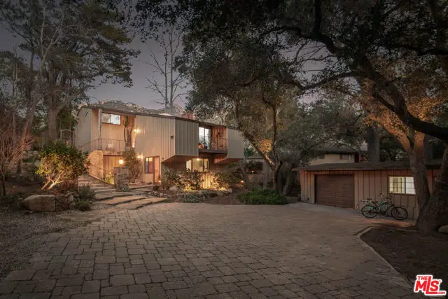 886 Camino Colibri, Calabasas, CA 91302 - Image #2