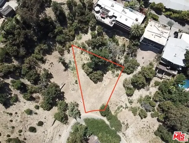 4601 Ensenada Drive, Woodland Hills, CA 91364 - Image #3