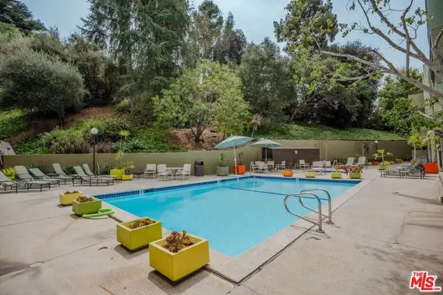 2018 Griffith Park Boulevard #109, Los Angeles, CA 90039 - Image #3