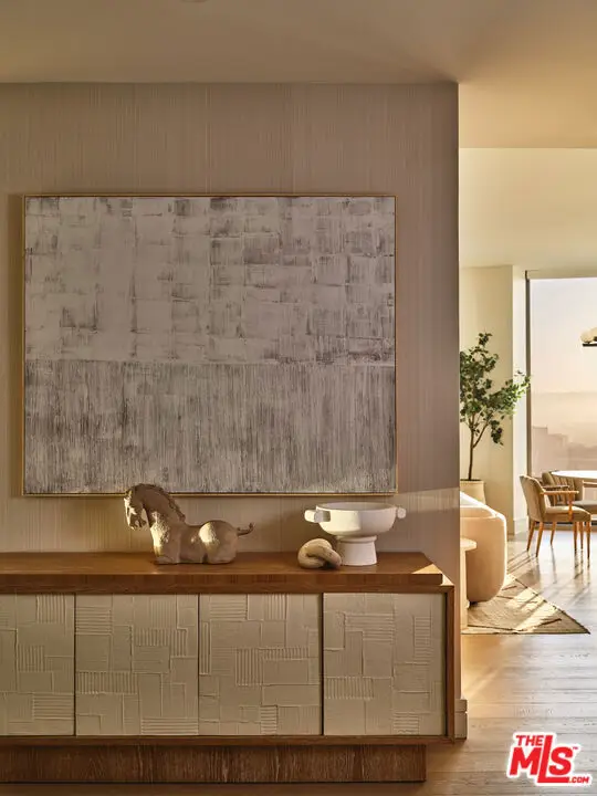 211 W Elm Court #8D, Los Angeles, CA 90067 - #3