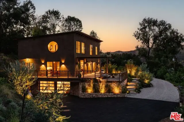 225 Powderhorn Ranch Road, Topanga, CA 90290 - Image #1