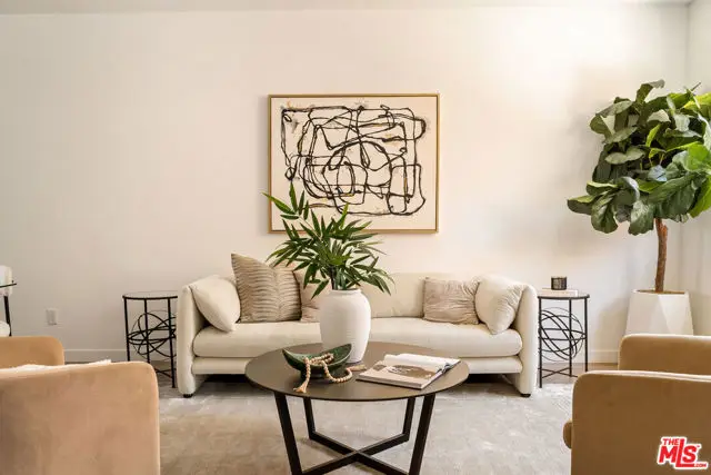 3851 N Riley Lane, Los Angeles, CA 90065 - Image #2