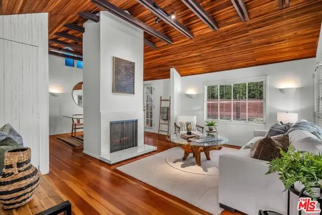 10546 Selkirk Lane, Los Angeles, CA 90077 - Image #1