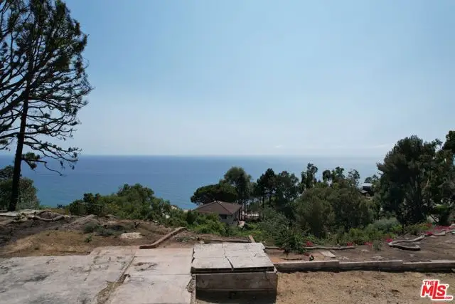20555 Little Rock Way, Malibu, CA 90265 - Image #1