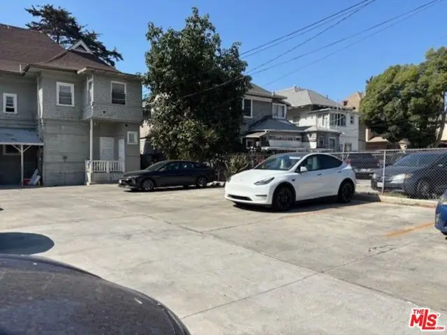 1040 S Westlake Avenue, Los Angeles, CA 90006 - Image #2
