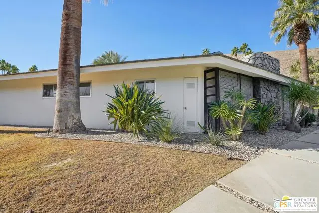 215 W Camino Alturas, Palm Springs, CA 92264 - Image #3
