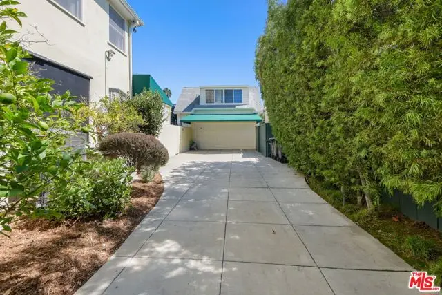 218 Lorraine, Los Angeles, CA 90004 - Image #2