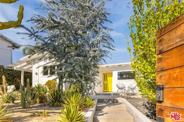 5108 Escobedo Drive, Woodland Hills, CA 91364 - Image #3