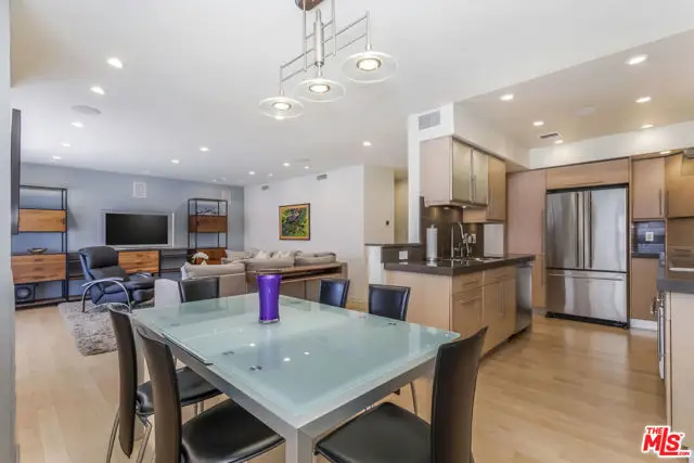 1221 N Kings Road #307, West Hollywood, CA 90069 - Image #2