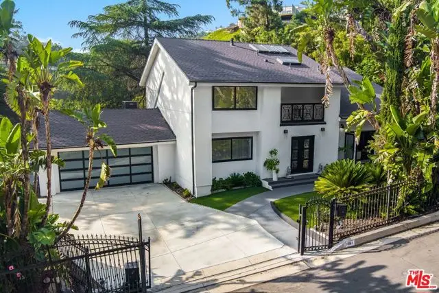 1881 Mount Olympus Drive, Los Angeles, CA 90046 - Image #1