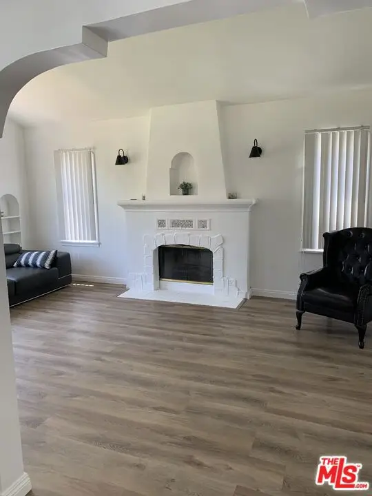 1937 W 80th Street, Los Angeles, CA 90047 - Image #2