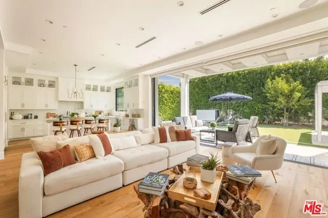 10456 Almayo Avenue, Los Angeles, CA 90064 - Image #1