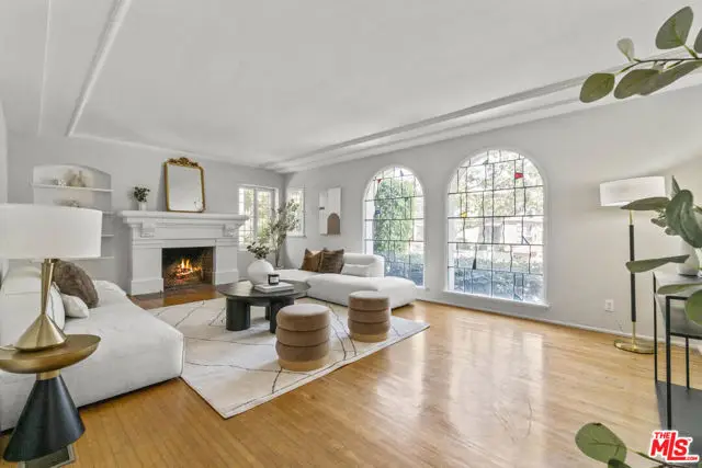 437 S Doheny Drive, Beverly Hills, CA 90211 - Image #1