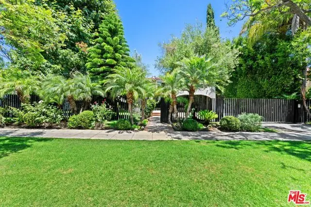 512 N Palm Drive, Beverly Hills, CA 90210 - Image #2