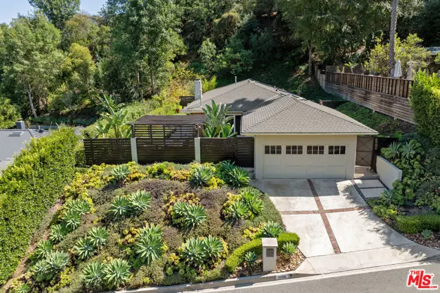 2206 Sunset Crest Drive, Los Angeles, CA 90046 - Image #2