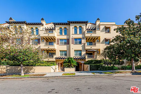 5037 Rosewood Avenue #308, Los Angeles, CA 90004