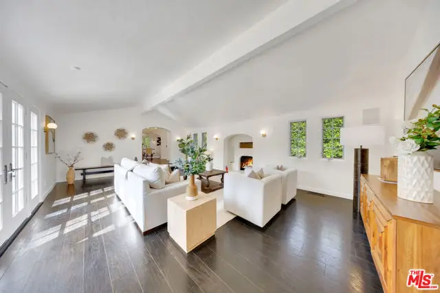 900 S Ridgeley Drive, Los Angeles, CA 90036 - Image #3