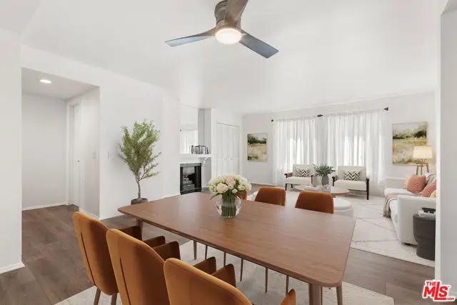 14500 Van Nuys Boulevard #33, San Fernando Valley, CA 91402 - Image #3