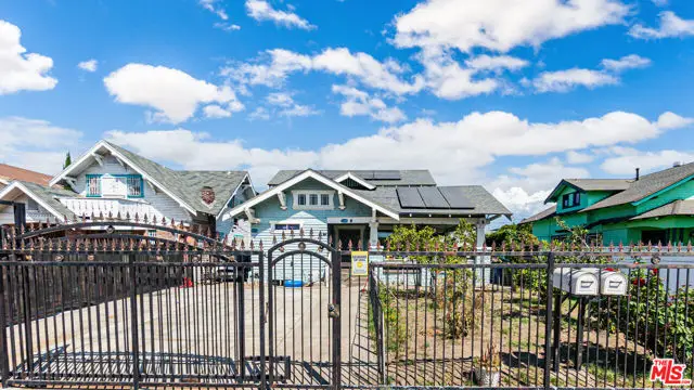 1559 W 49th Street, Los Angeles, CA 90062 - Image #2