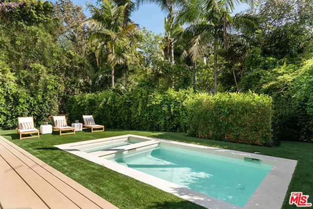 1185 Mcclellan Drive, Los Angeles, CA 90049 - Image #3