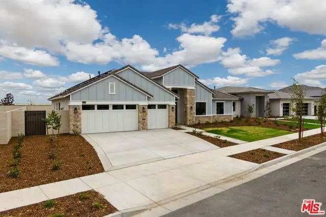 3711 Pathway Court, Bakersfield, CA 93311 - Image #2