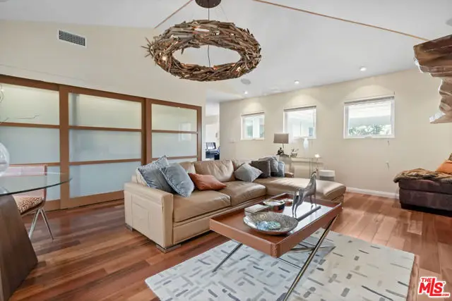 16906 Enchanted Place, Pacific Palisades, CA 90272 - Image #3