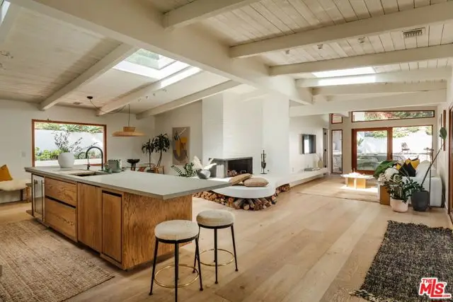 2145 Sunset Crest Drive, Los Angeles, CA 90046 - Image #3